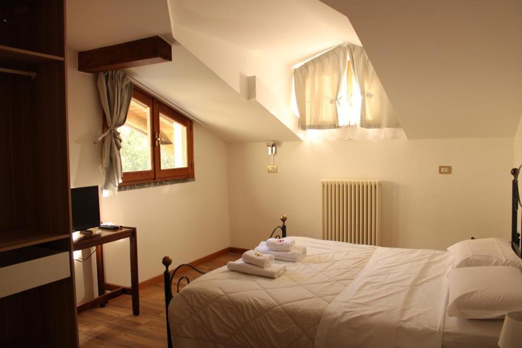 Hotel Al Verde Mandello del Lario Eksteriør bilde