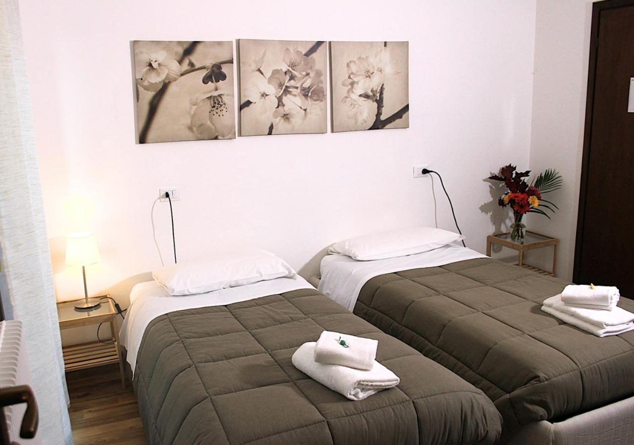 Hotel Al Verde Mandello del Lario Eksteriør bilde